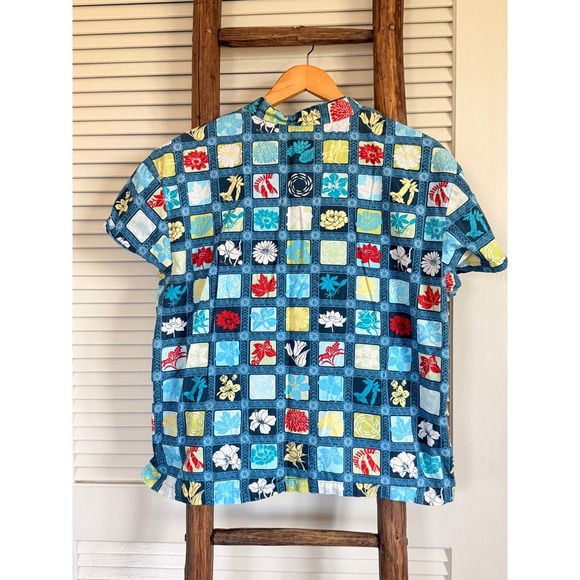 Tori Richard Women's Hawaiian Shirt Floral Print Short Sleeve Button Up Size XL - Picture 2 of 4